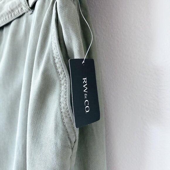 RW&Co Denim Shorts With Removable Sash XXL green shorts - Picture 8 of 15